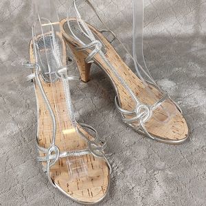 Enzo Angiolini 9 heels